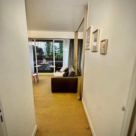 Appartement Avec Piscine Париж Екстериор снимка