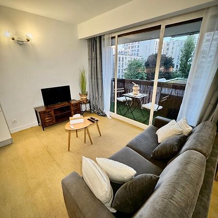 Appartement Avec Piscine Париж Екстериор снимка